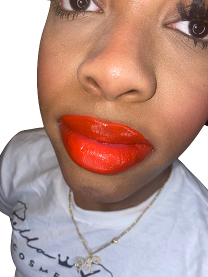 GLOSS QUEEN RUNWAY LIPS