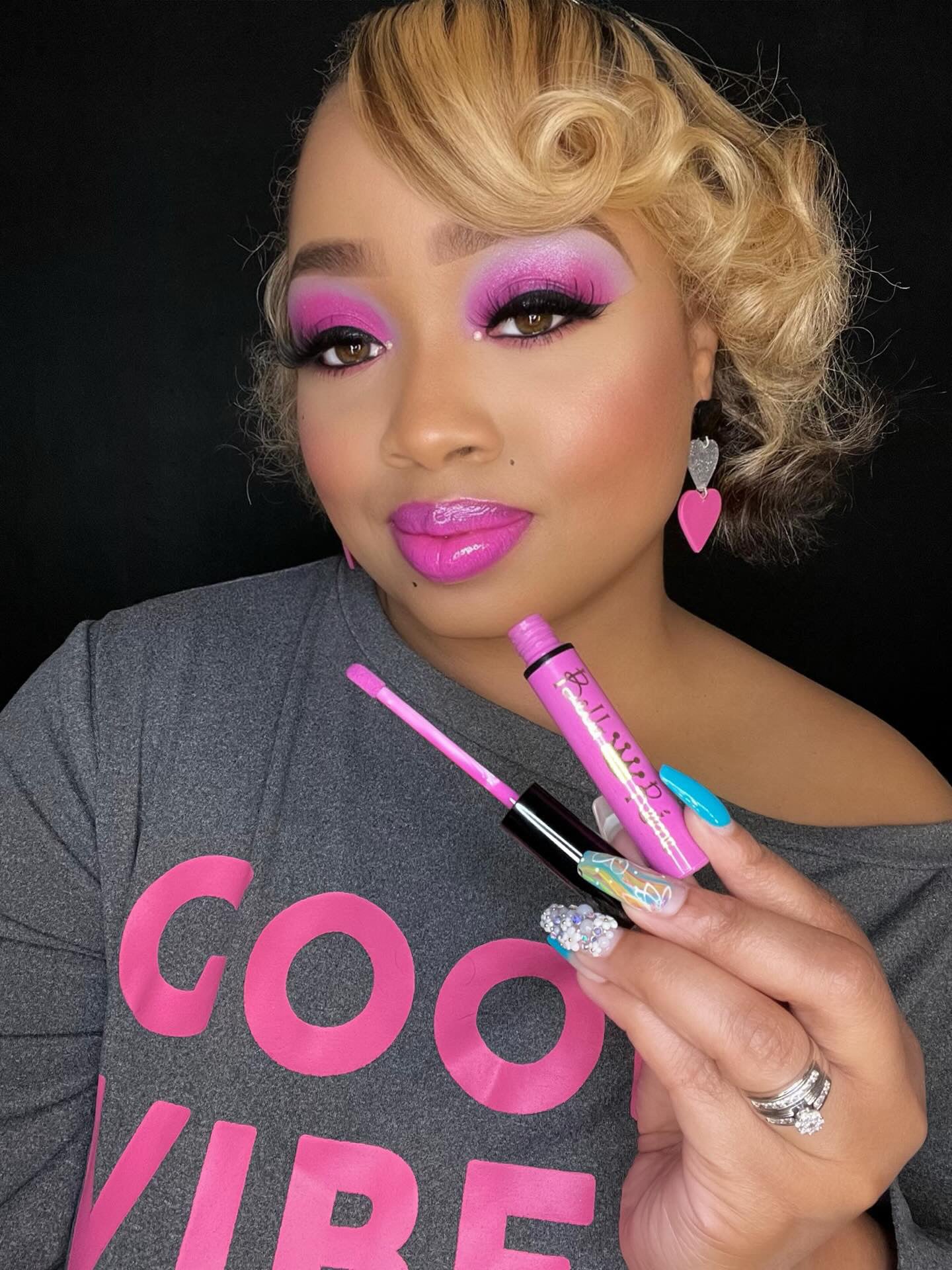 GLOSS QUEEN RUNWAY LIPS