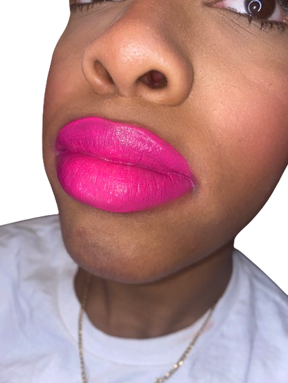 GLOSS QUEEN RUNWAY LIPS